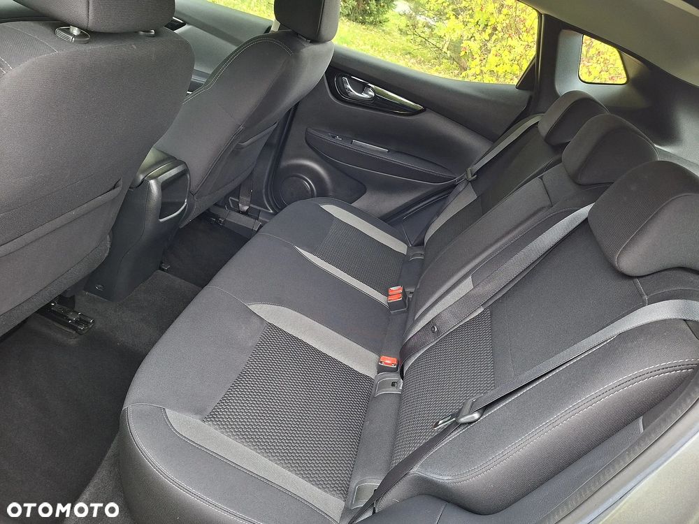 Nissan Qashqai - 35