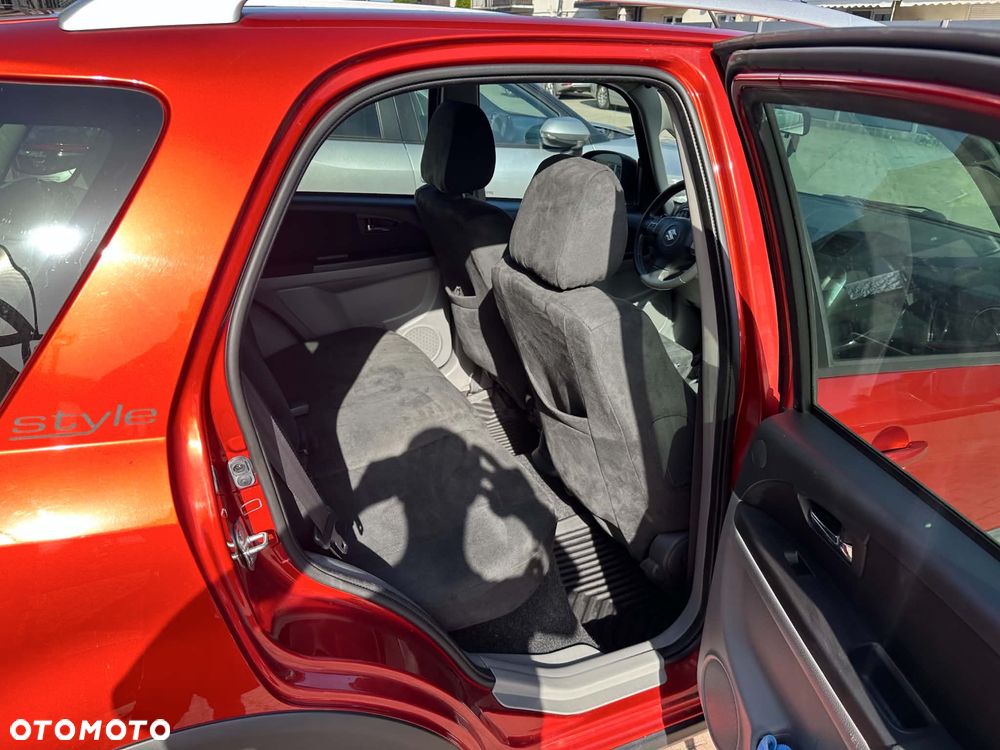 Suzuki SX4 - 2