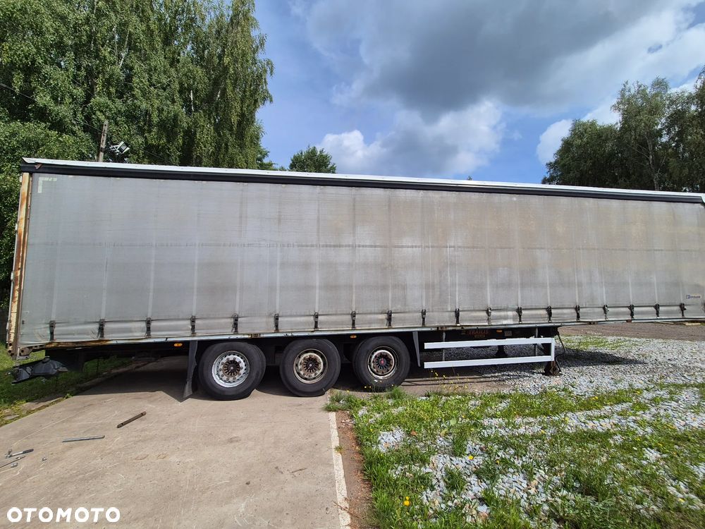 Zaslaw Trailis D651 - 1