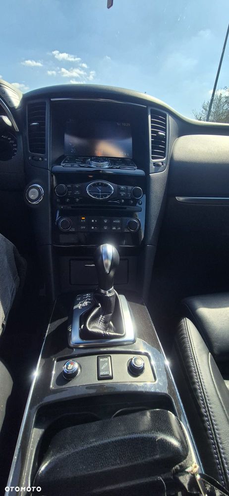 Infiniti Q70 3.0d S Premium - 14