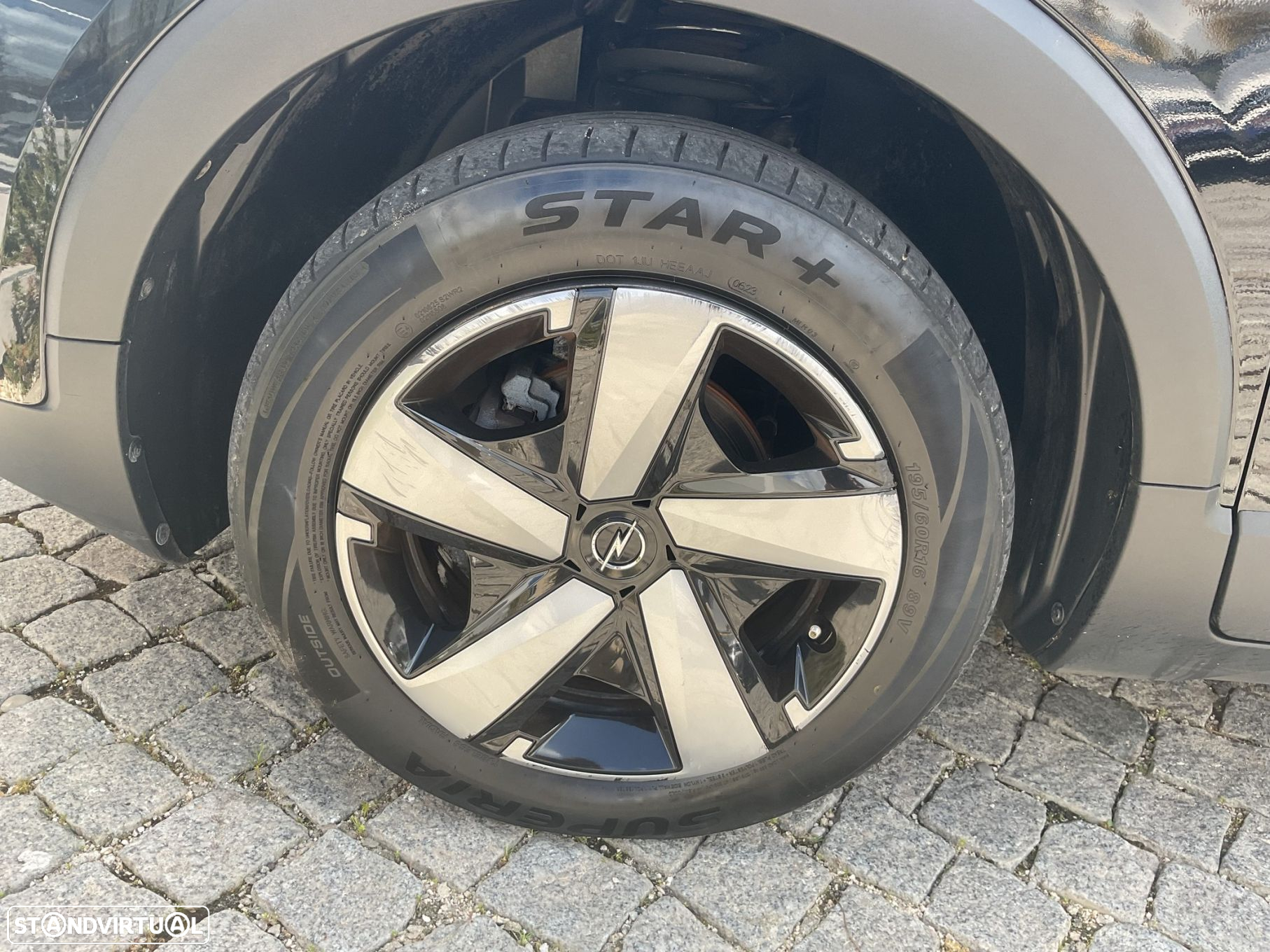 Opel Crossland X 1.2 Business Edition - 14