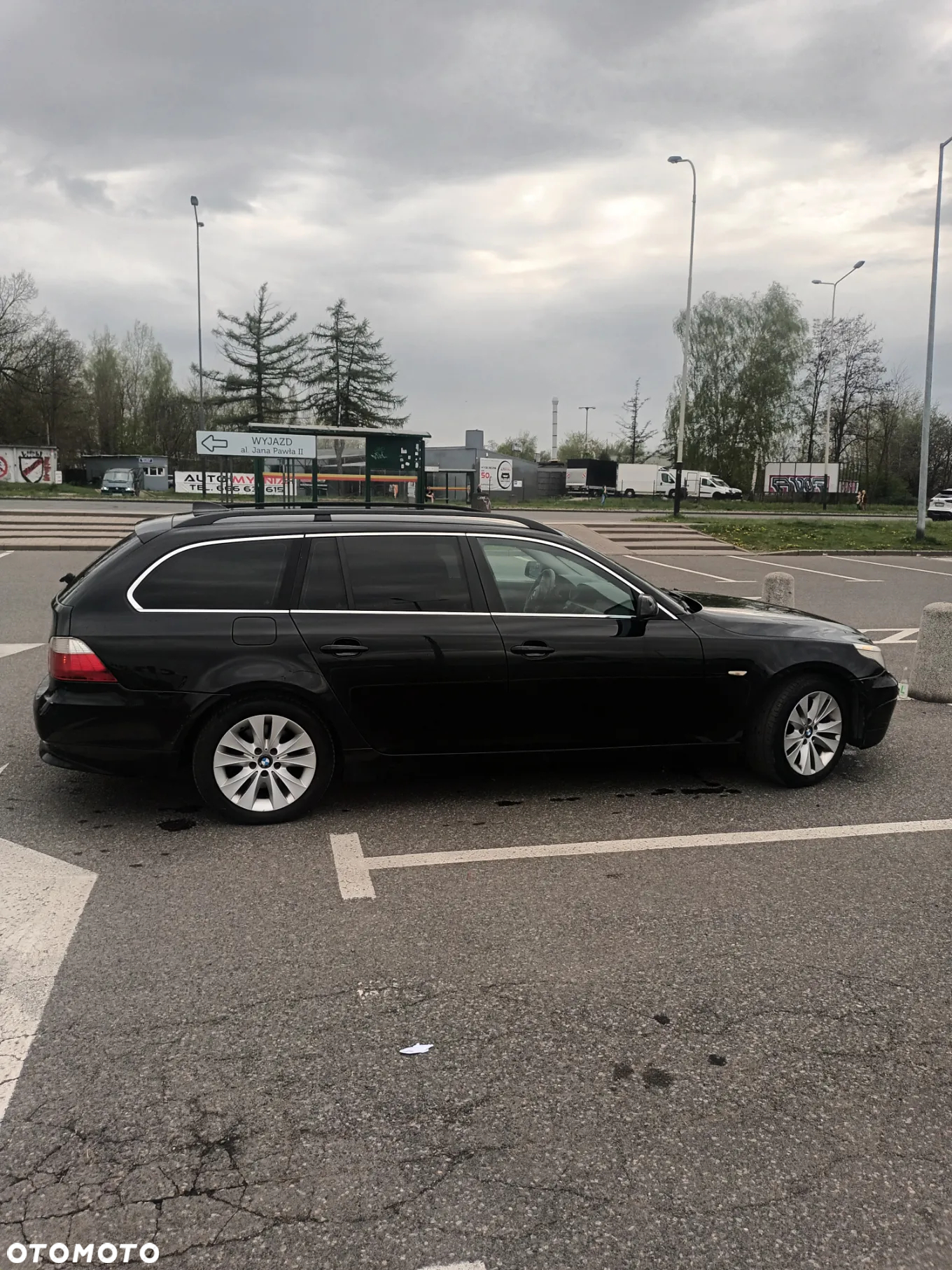 BMW Seria 5 520d Touring - 5
