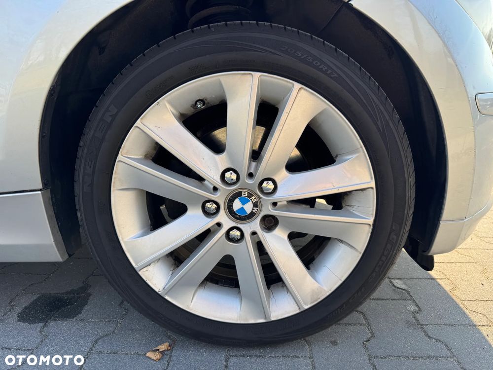 BMW Seria 1 118i Edition Sport - 24