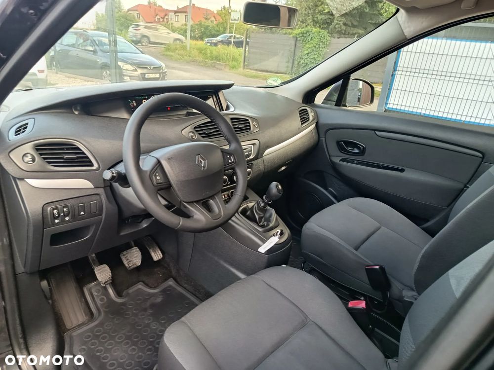 Renault Scenic 1.6 16V 110 TomTom Edition - 17