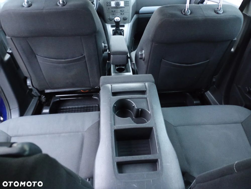 Opel Zafira 1.8 Elegance - 19