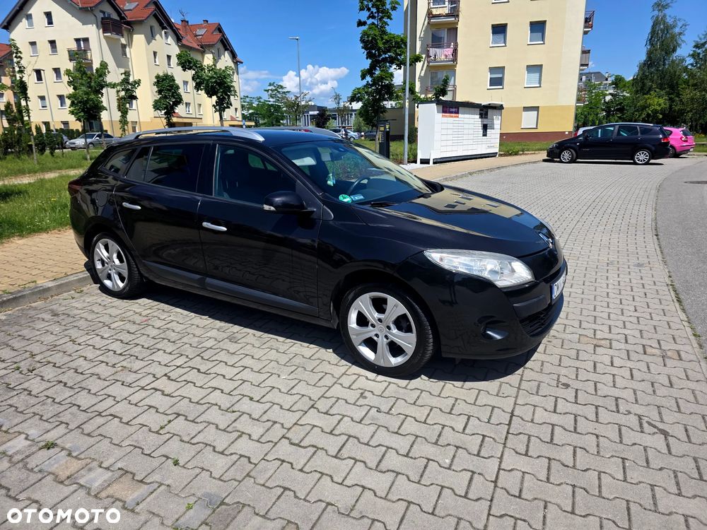 Renault Megane TCe 130 Dynamique - 4