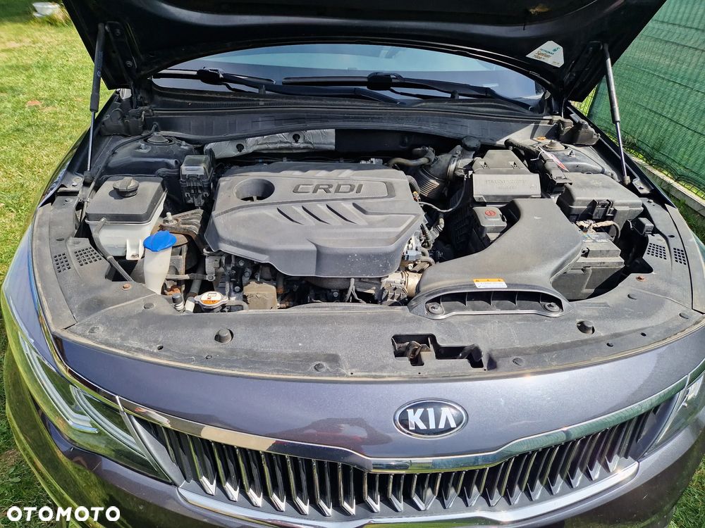 Kia Optima - 24