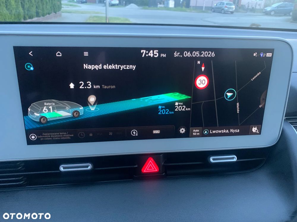 Hyundai IONIQ 5 - 18