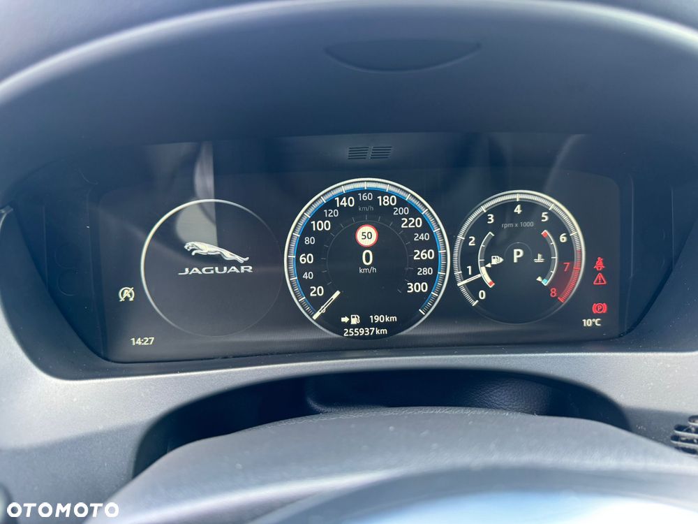 Jaguar F-Pace 2.0 i4P AWD R-Sport - 10