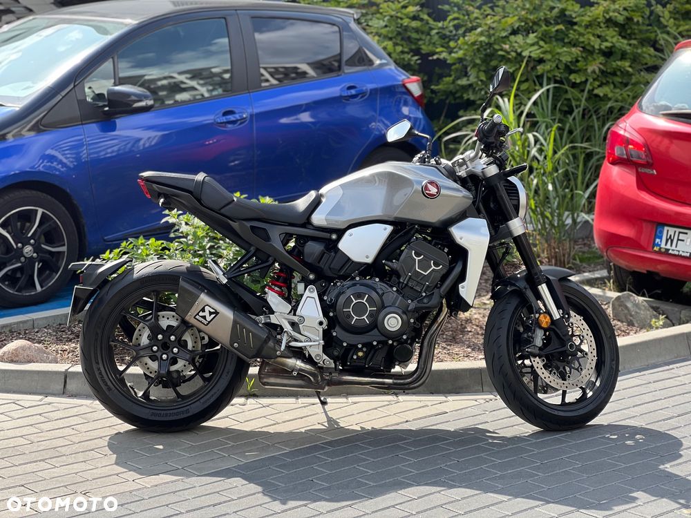 Honda CB - 4