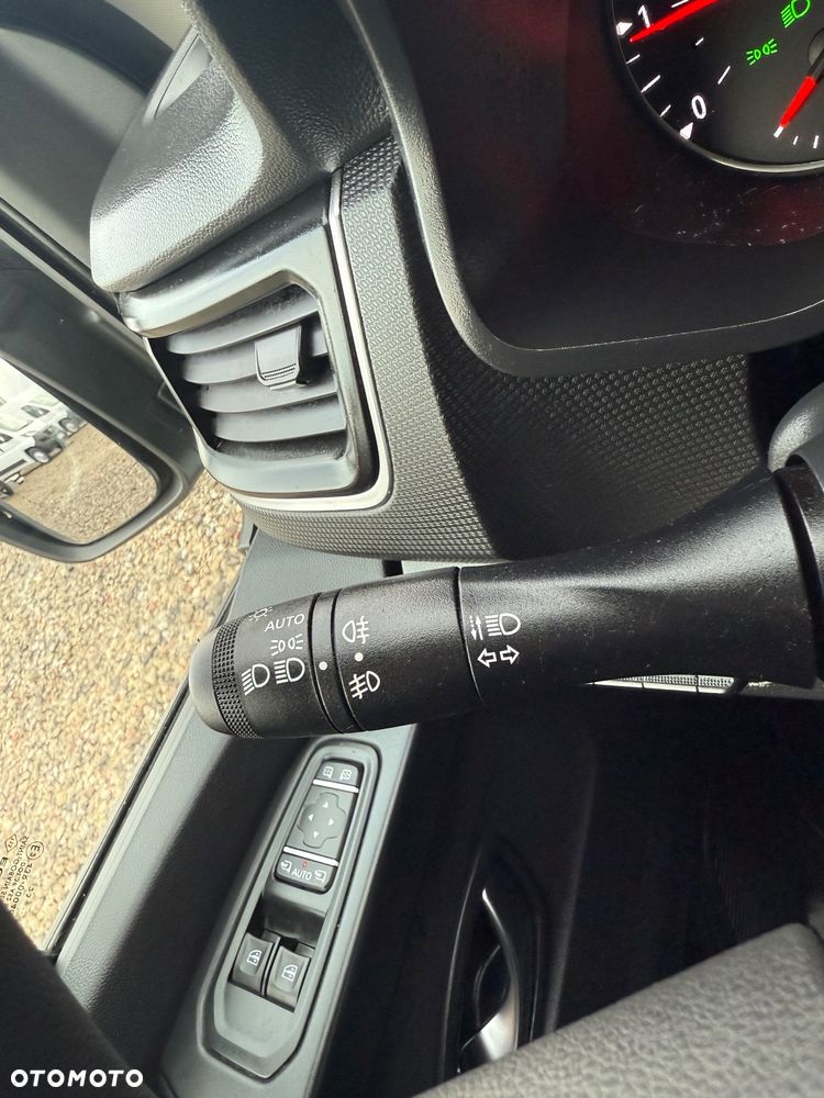 Renault Trafic L1H1, 130KM, klima, navi, kamera, tempomat, sensory, halogeny, czujniki pdc - 23