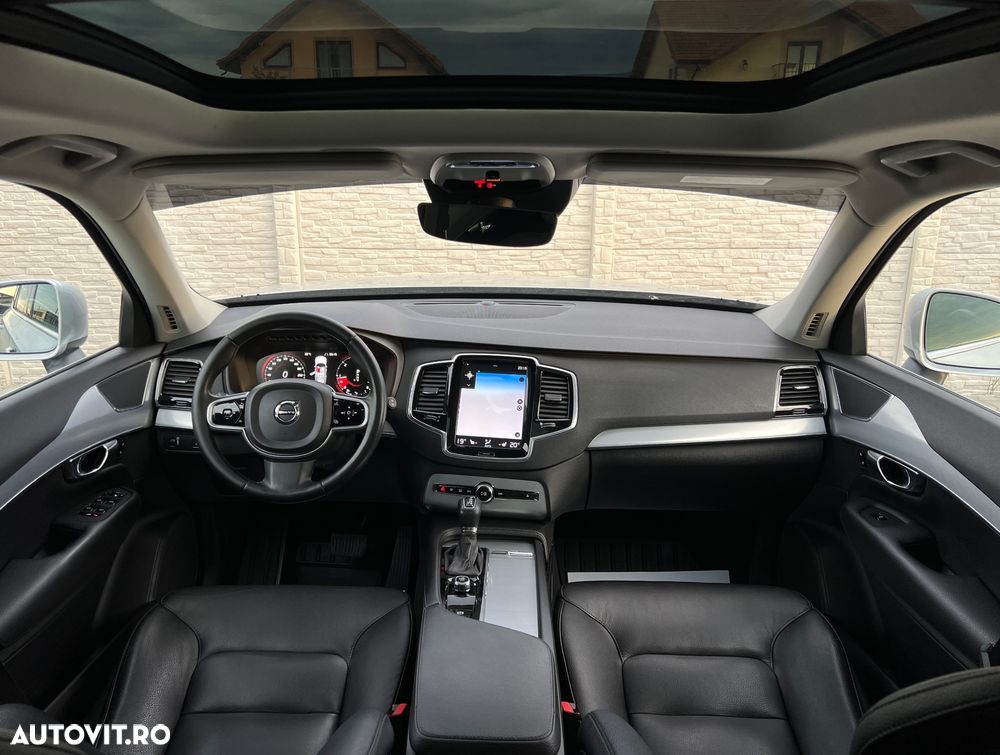 Volvo XC 90 D5 AWD Momentum - 3