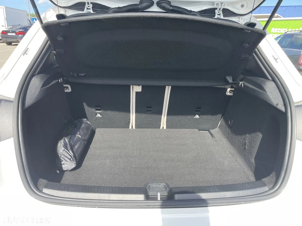 Mercedes-Benz A 180 7G-DCT - 30