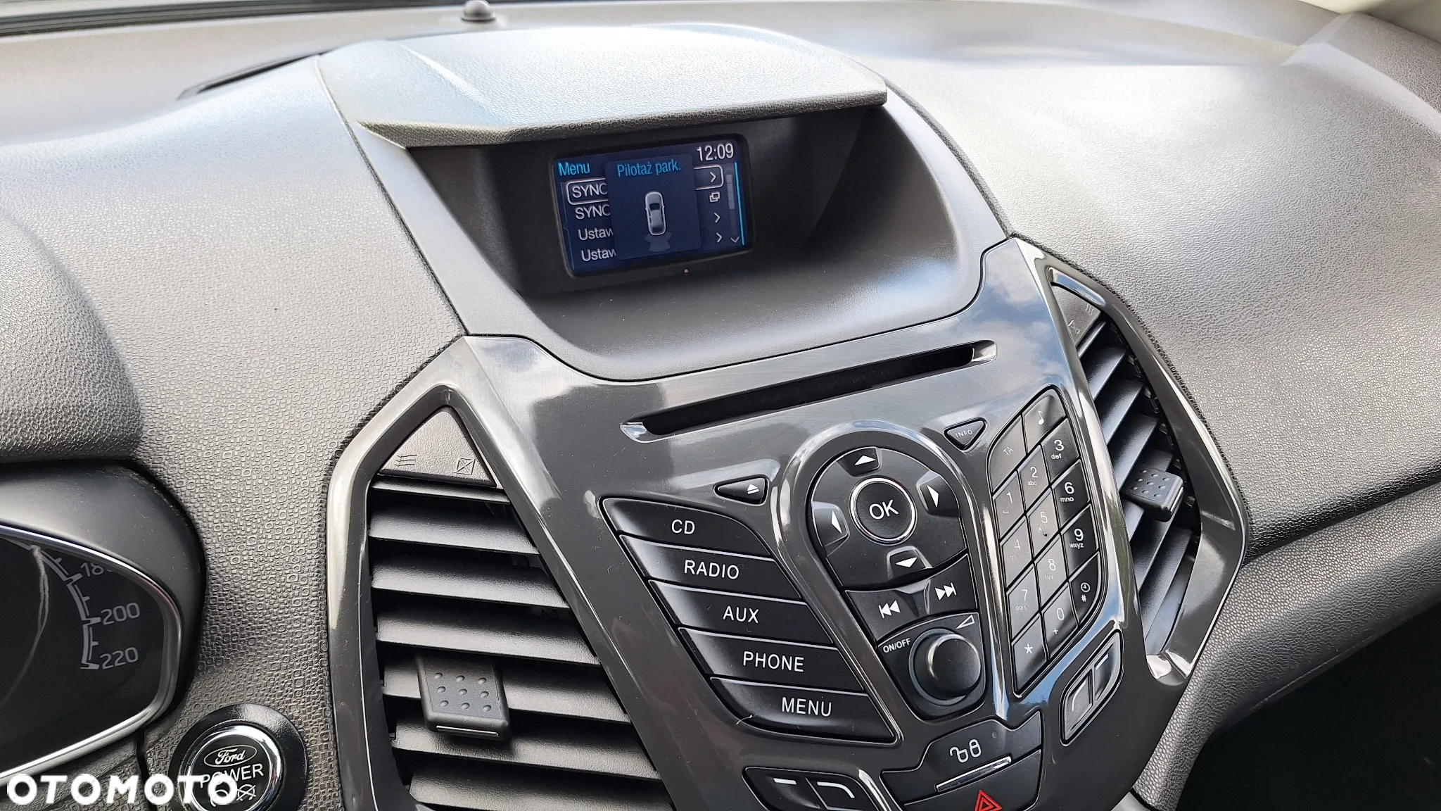 Ford EcoSport 1.0 EcoBoost TITANIUM - 32