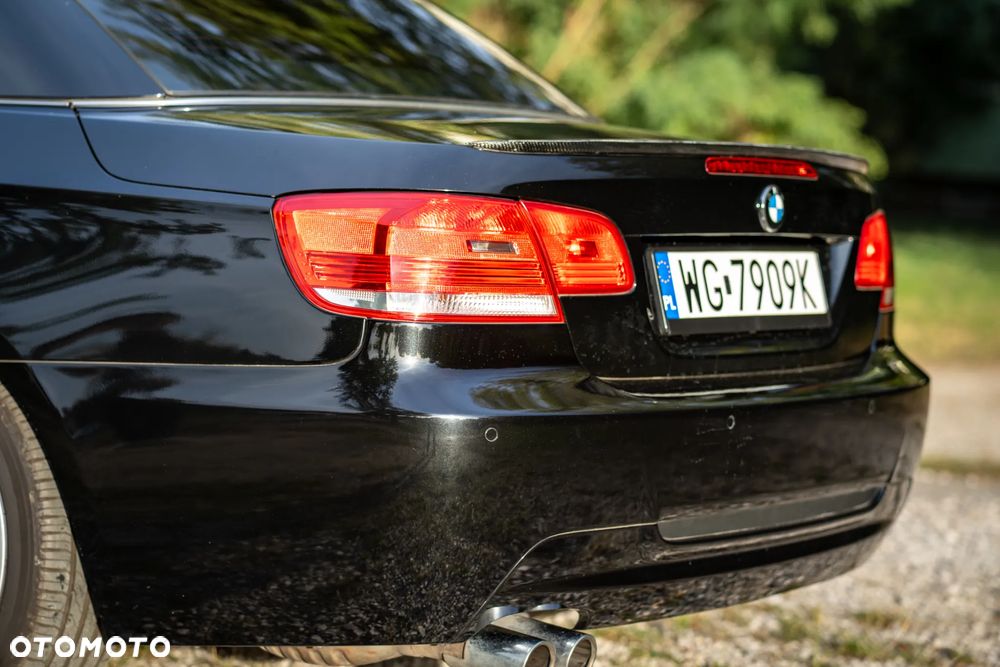 BMW Seria 3 325i - 11