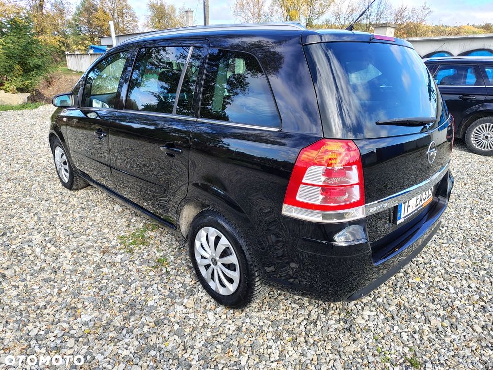 Opel Zafira 2009 photo 3