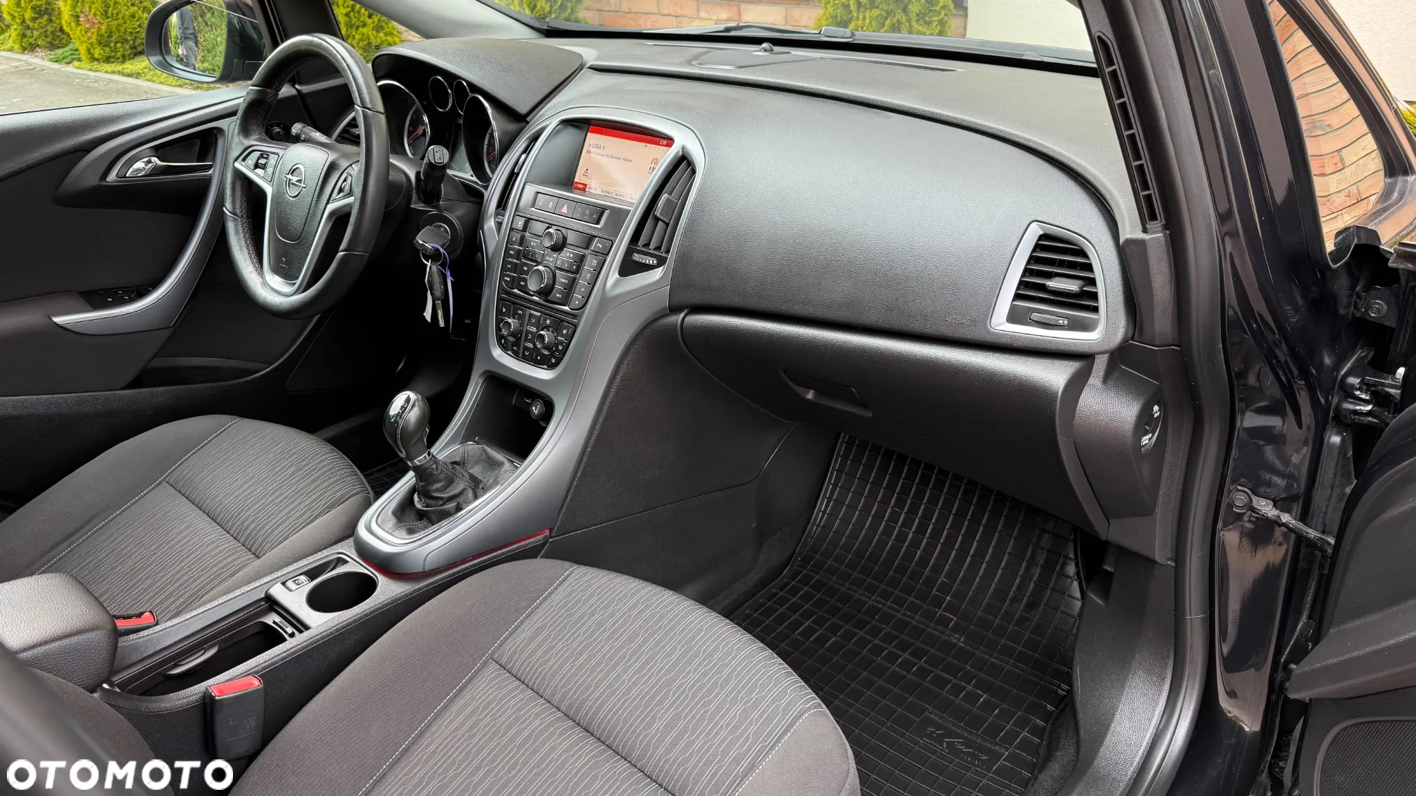 Opel Astra 1.4 Turbo Design Edition - 35