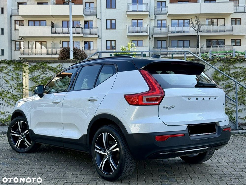 Volvo XC 40 B4 B Geartronic RDesign - 3