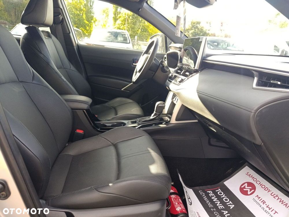 Toyota Corolla Cross 2.0 Hybrid Executive - 10