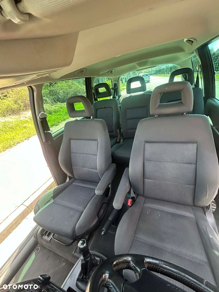 Volkswagen Sharan 1.9 TDI Comfortline - 12