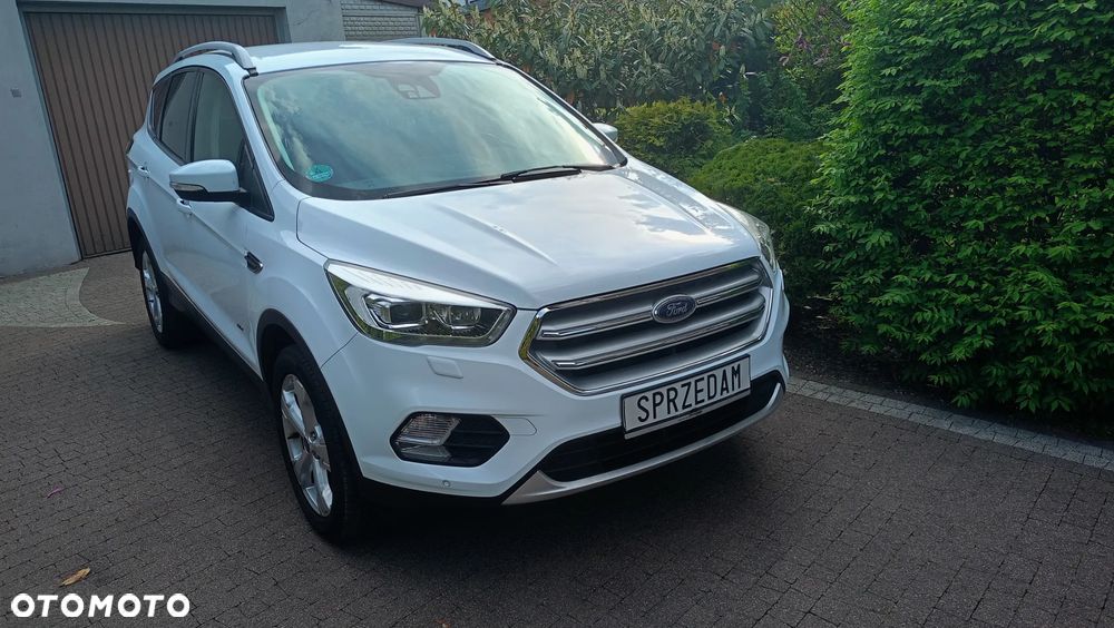 Ford Kuga 2.0 TDCi 4x4 Titanium - 6