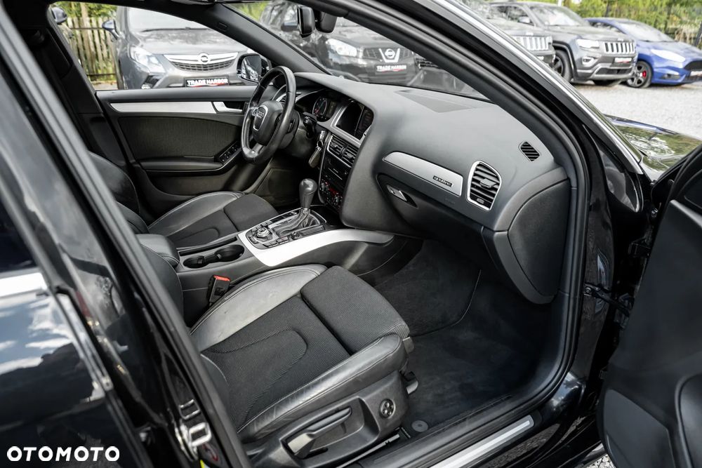 Audi A4 Avant 2.0 TFSI quattro S tronic S line Sportpaket - 24