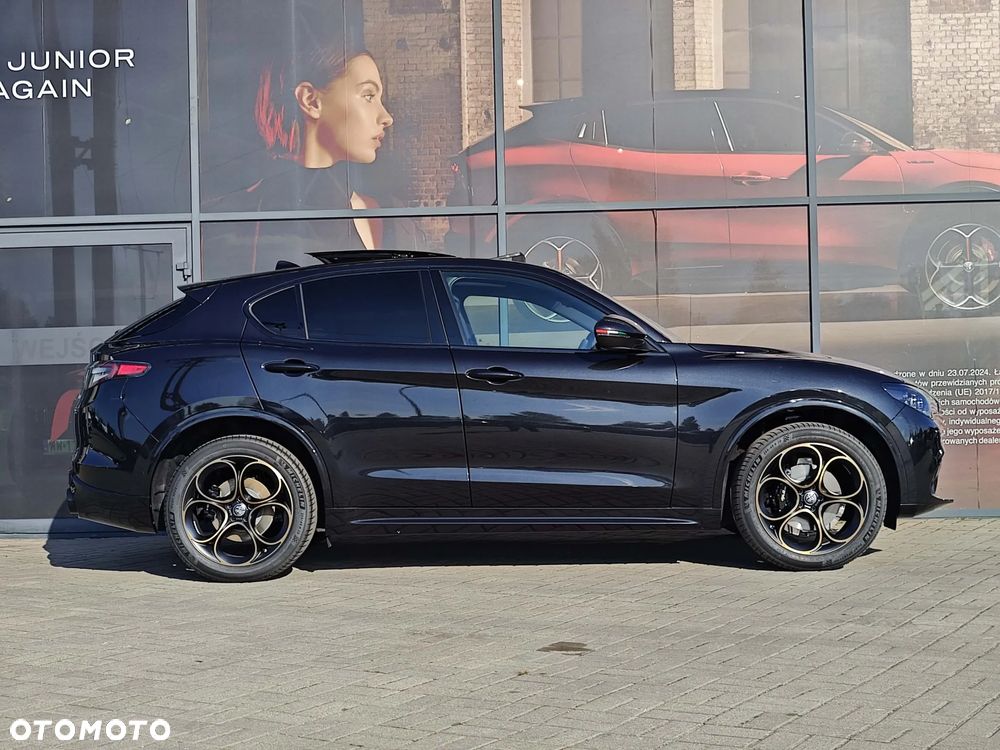 Alfa Romeo Stelvio - 7