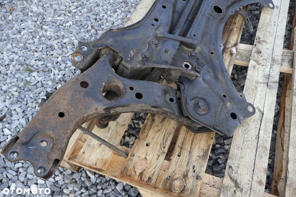 TOYOTA AURIS I COROLLA E15 06-12 BELKA ZAWIESZENIA PRZÓD PRZEDNIA SANKI TRAWERS - 9