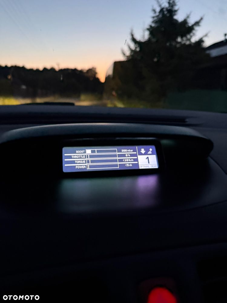 Renault Megane - 40