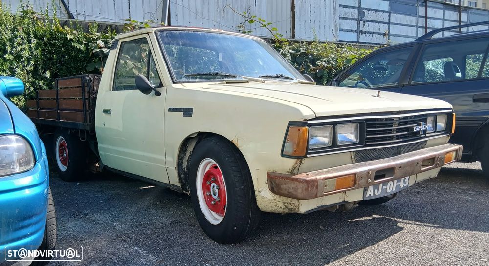 Nissan Pick Up - 13
