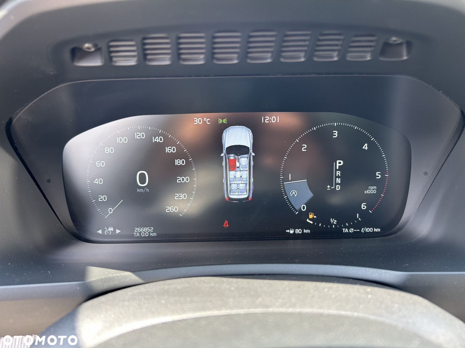 Volvo XC 90 - 11