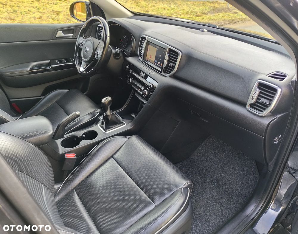 Kia Sportage 1.7 CRDI 2WD ISG Dream-Team Edition - 21