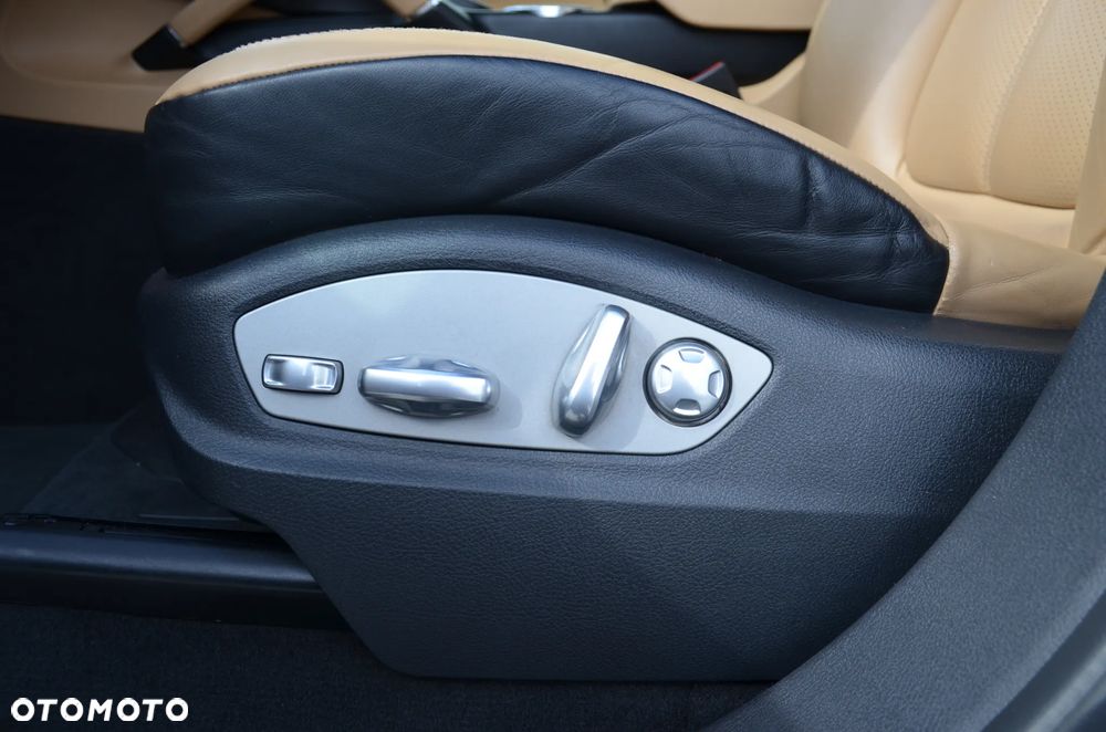 Porsche Cayenne ver-s-e--hybrid-platinum-edition - 38