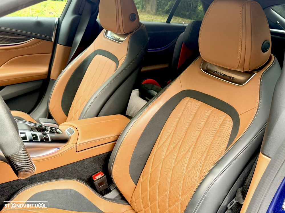 Mercedes-Benz AMG GT 4 portas - 8