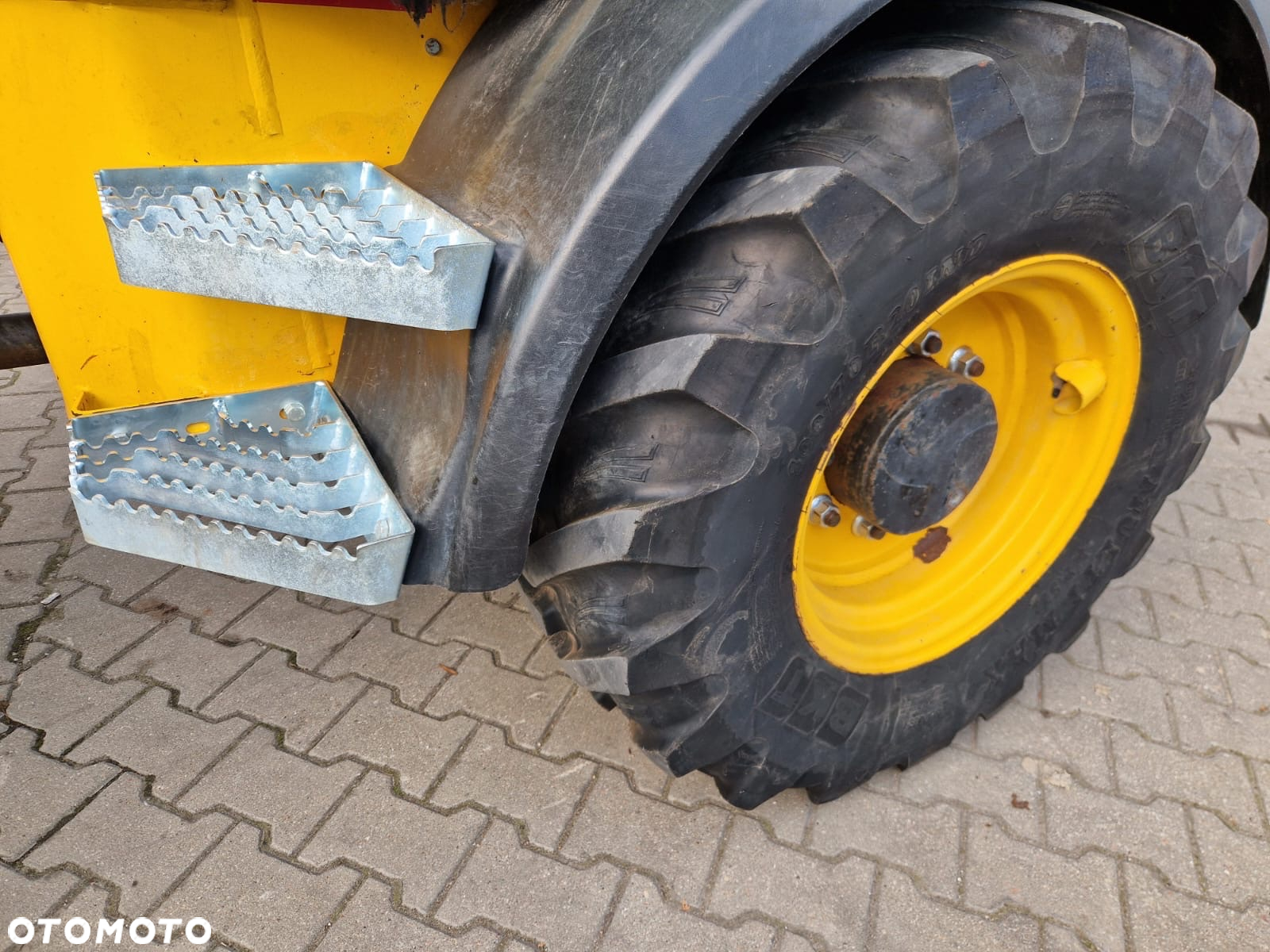 JCB 409 - 14