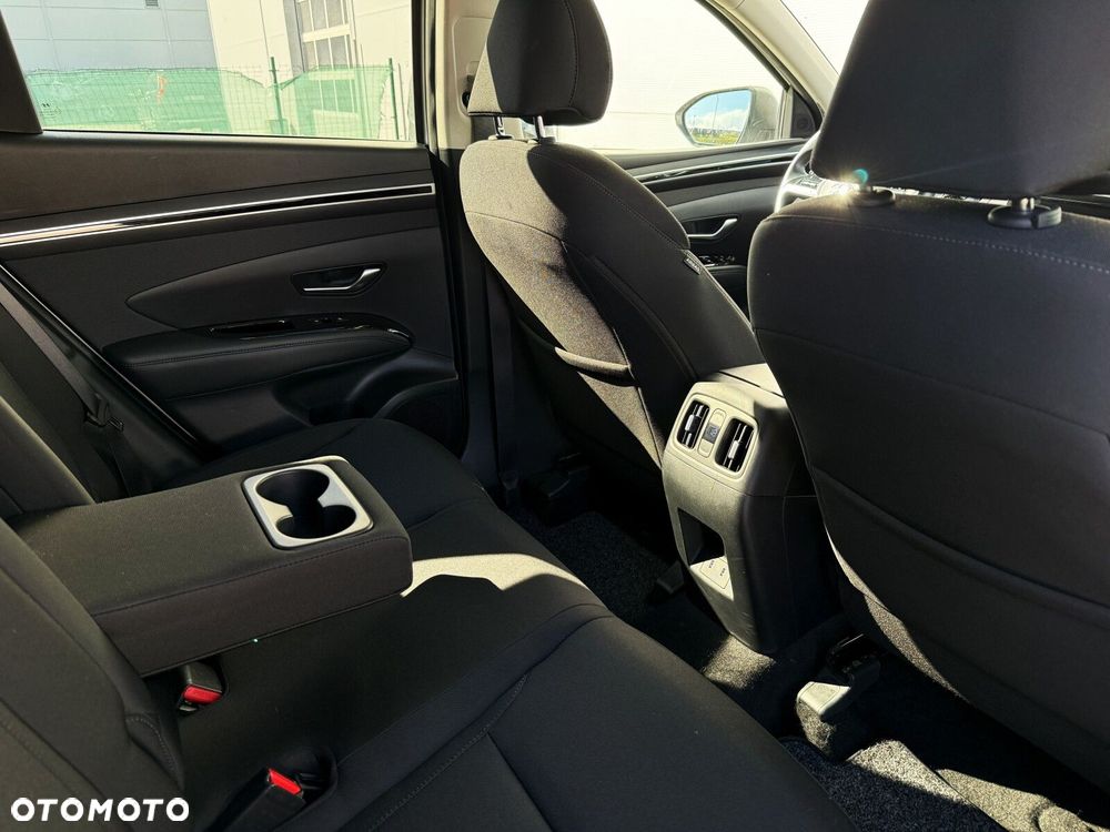 Hyundai Tucson 1.6 T-GDi Executive 2WD - 33