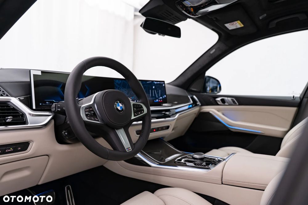 BMW X7 - 28