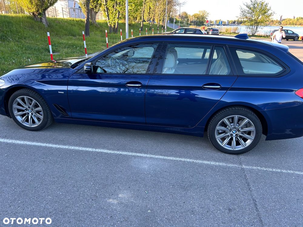 BMW Seria 5 520d Luxury Line sport - 3
