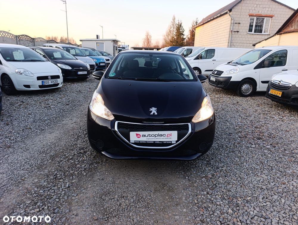 Peugeot 208 - 2