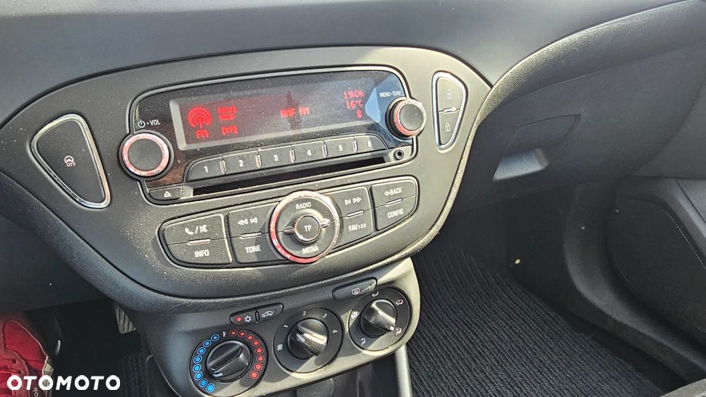 Opel Corsa - 8