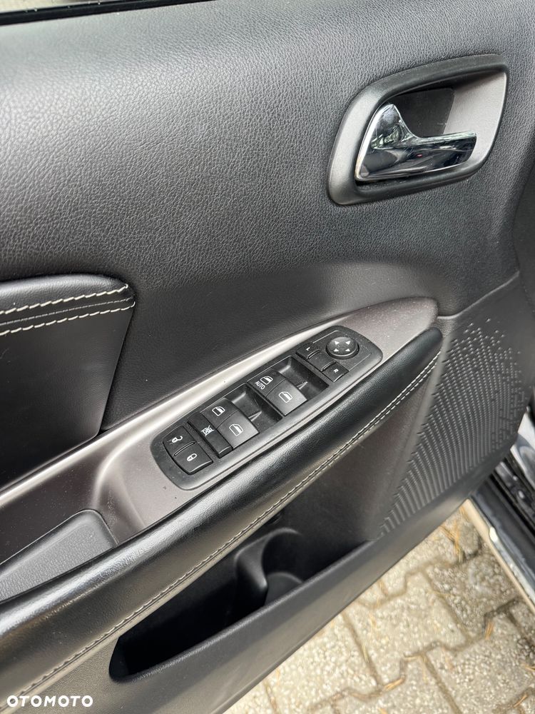 Dodge Journey - 17