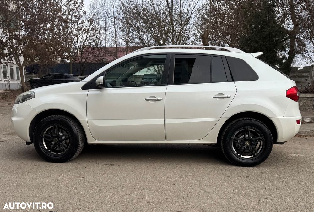 Renault Koleos 2.0 dCI FAP 4x4 Aut. Luxe - 3