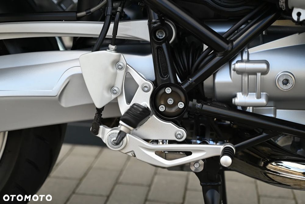 BMW R - 38