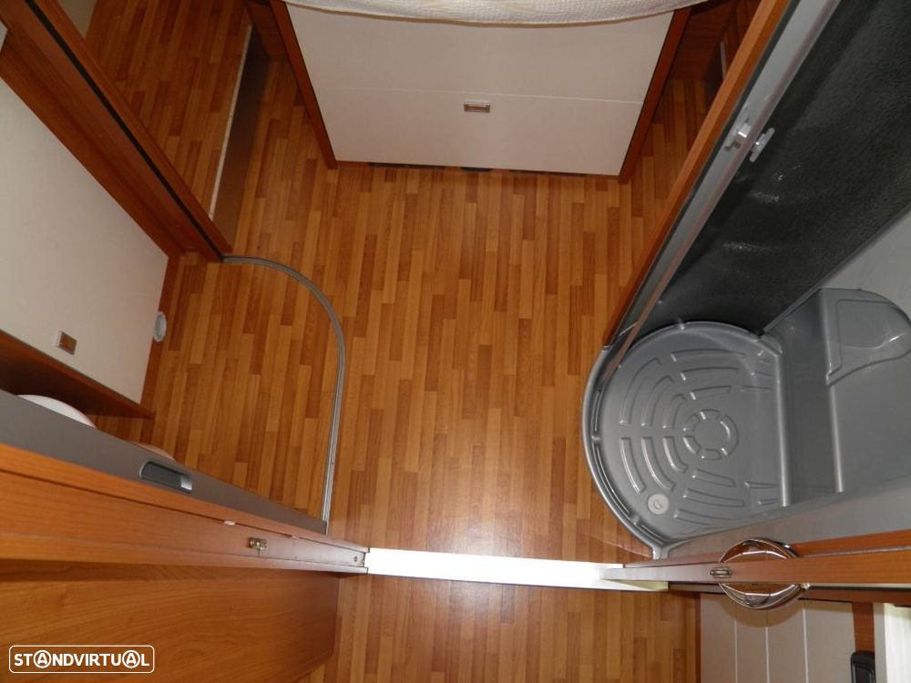 Giottiline G-Line 938 (Cama central) - 7