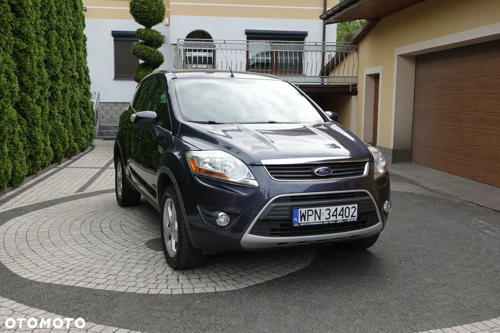 Ford Kuga - 8