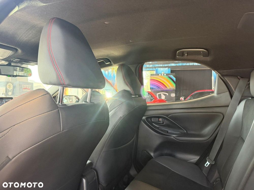 Toyota Yaris - 21