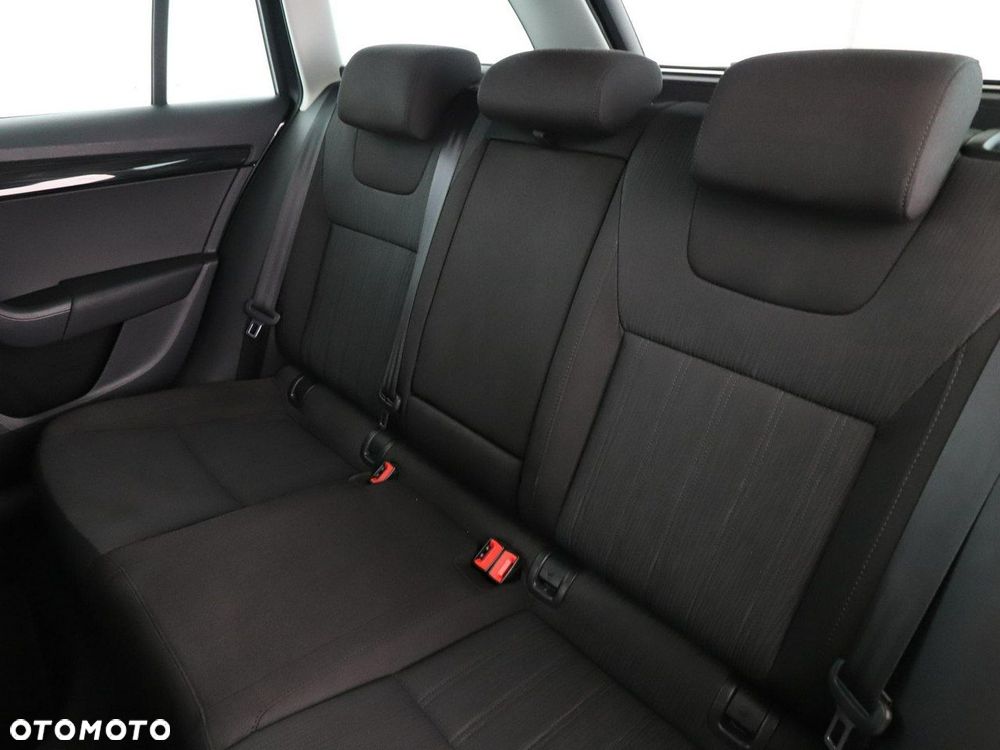 Skoda Octavia 1.8 TSI Style DSG - 18