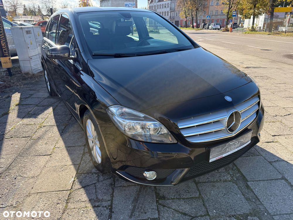 Mercedes-Benz Klasa B 180 CDI (BlueEFFICIENCY) 7G-DCT - 12