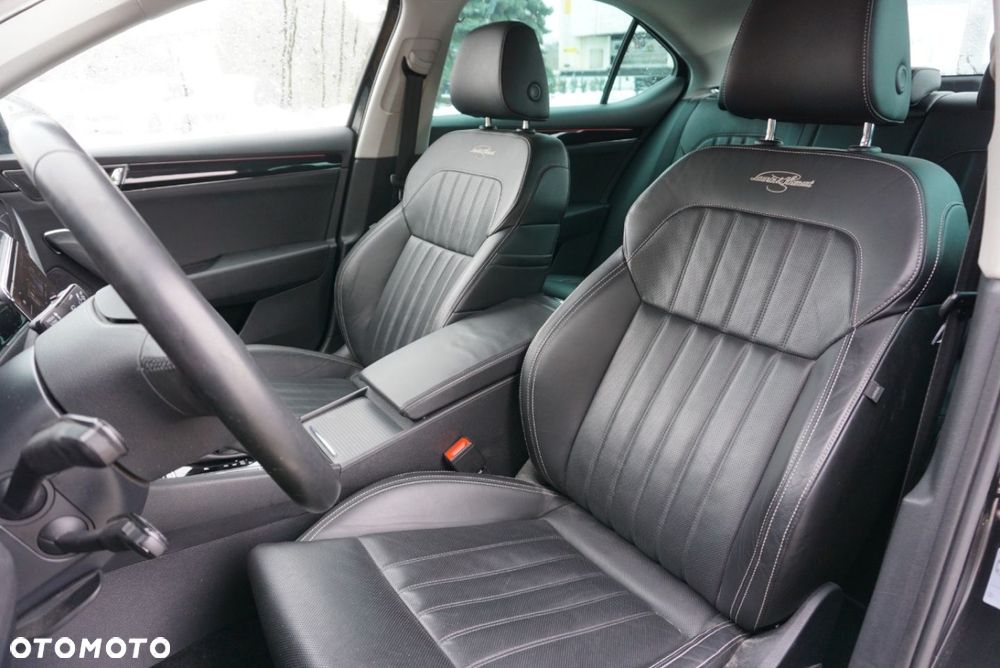 Skoda Superb 2.0 TSI 4x4 L&K DSG - 9
