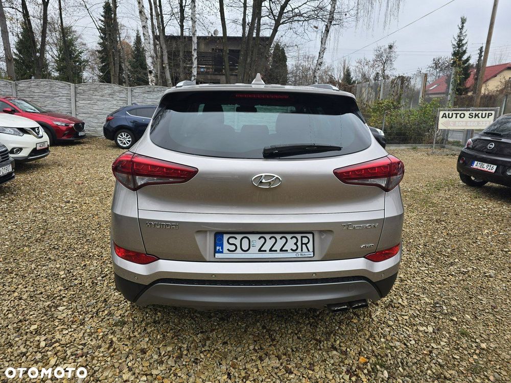 Hyundai Tucson - 30